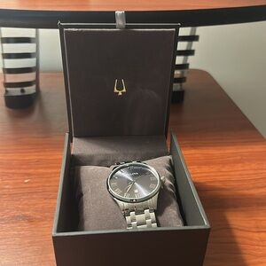 MEN’S BULOVA WATCH
NEW NEVER BEEN USED 
HAS TAG